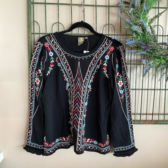 NWT Anthropologie One September Wesley Embroidered Pullover Small - Picture 2 of 6